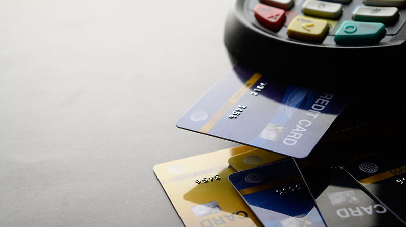 Dados de cartões de crédito de 227 mil brasileiros são vendidos na dark web